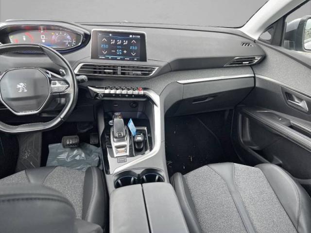 Peugeot 3008 image 9