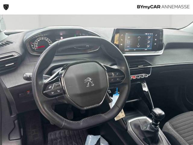 Peugeot 2008 image 5