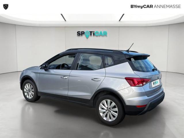 Seat Arona image 2