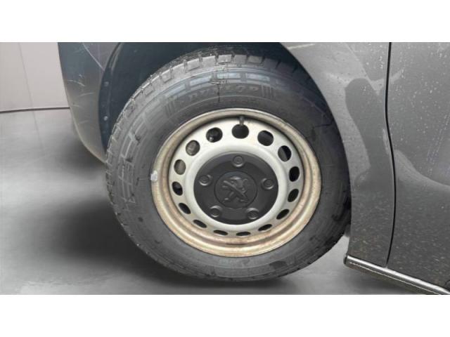 Peugeot Expert image 2