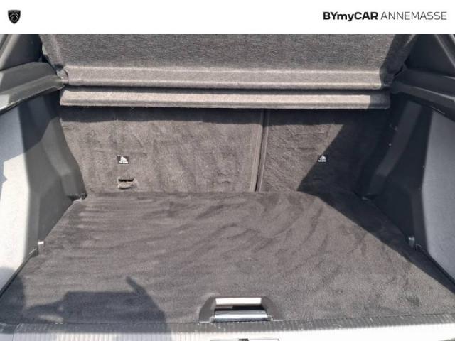 Peugeot 2008 image 9