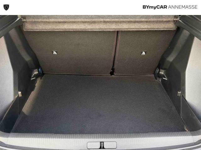 Peugeot 2008 image 6