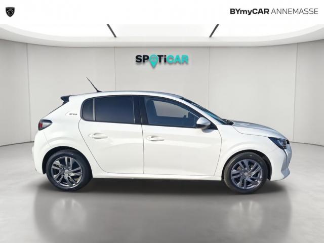 Peugeot 208 image 2