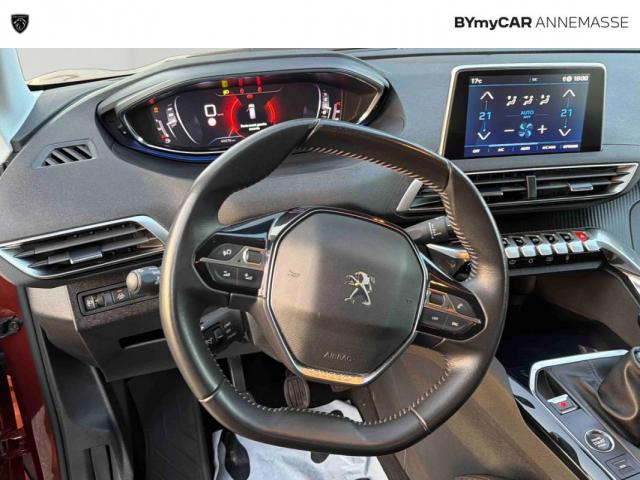 Peugeot 5008 image 8