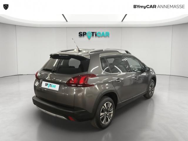 Peugeot 2008 image 2