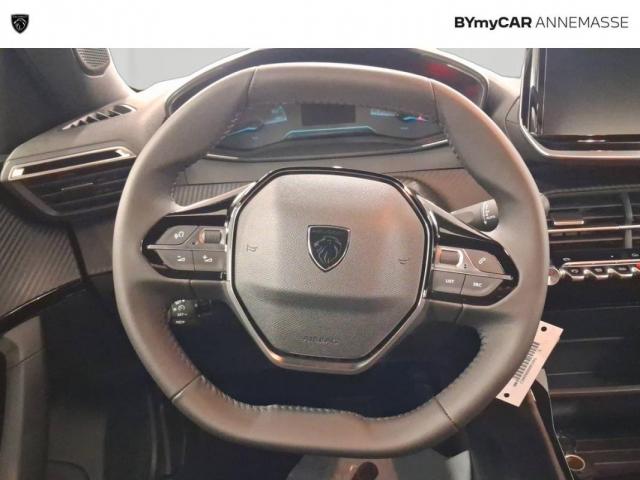 Peugeot 2008 image 4