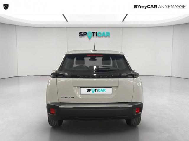 Peugeot 2008 image 5