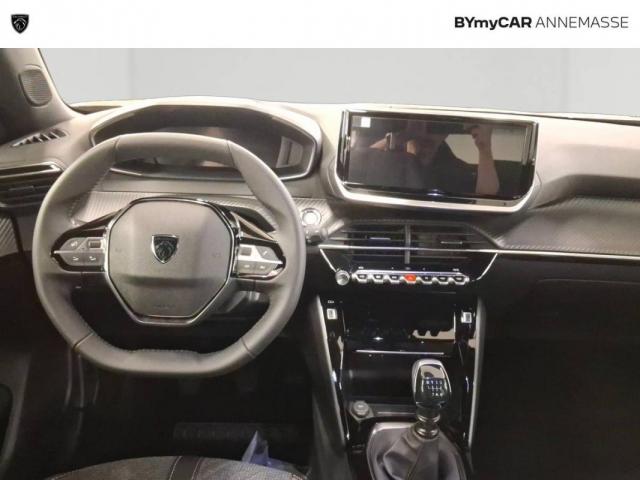 Peugeot 2008 image 7