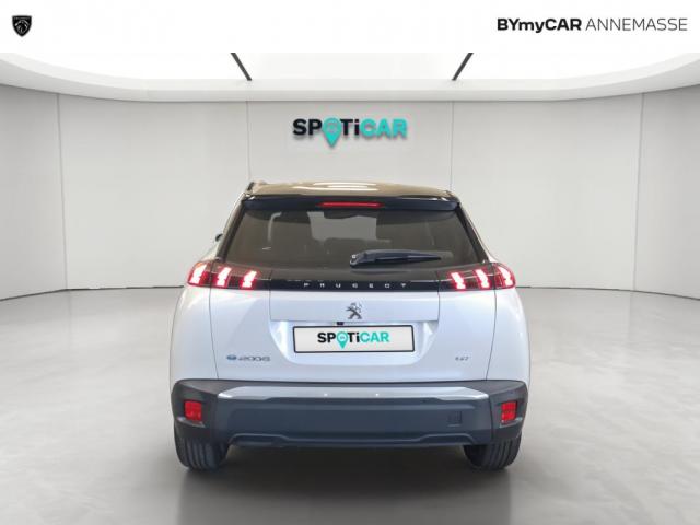 Peugeot 2008 image 4