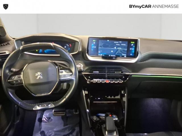 Peugeot 2008 image 1