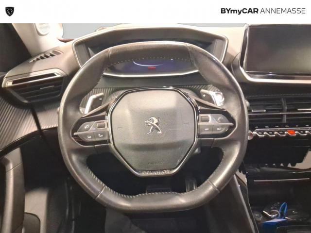 Peugeot 2008 image 2