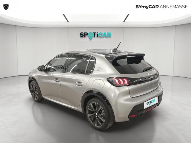 Peugeot 208 image 6