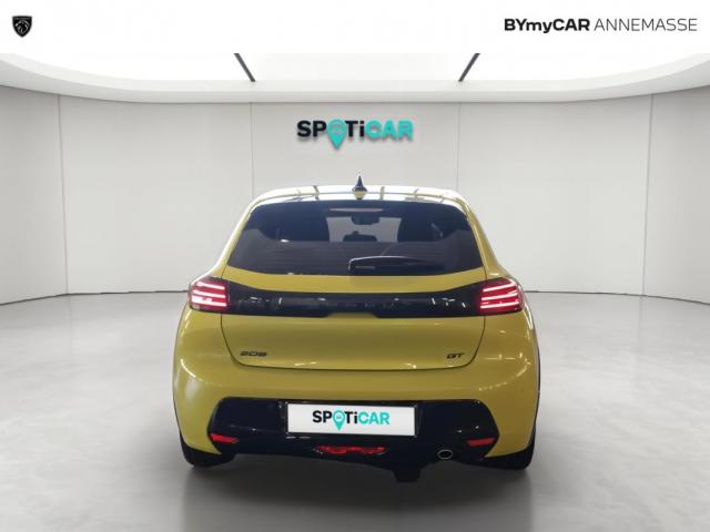 Peugeot 208 image 9