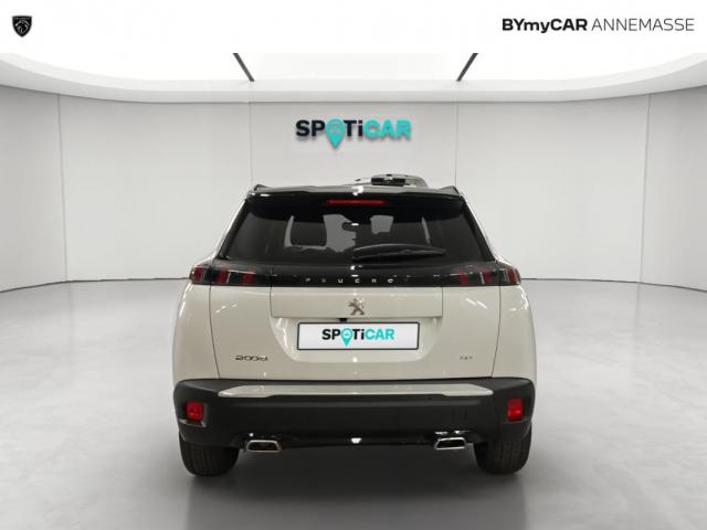 Peugeot 2008 image 9