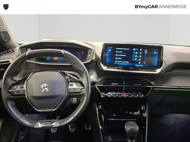 Peugeot 2008 image 6