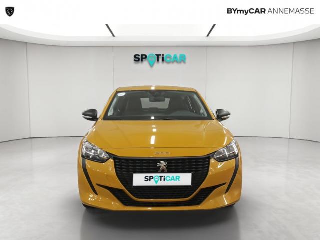 Peugeot 208 image 9