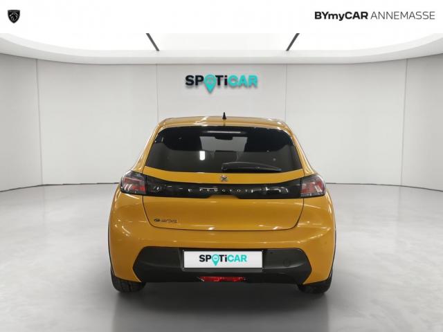 Peugeot 208 image 6