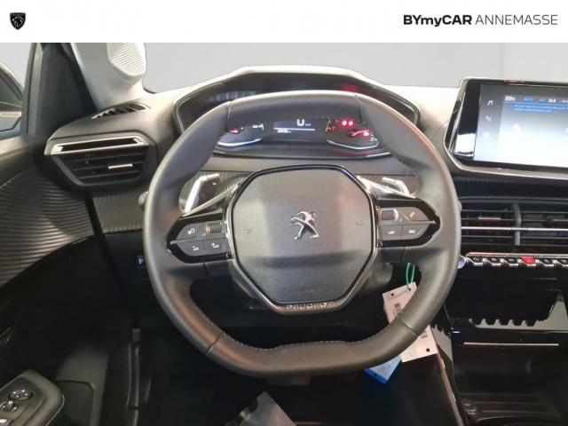 Peugeot 208 image 9