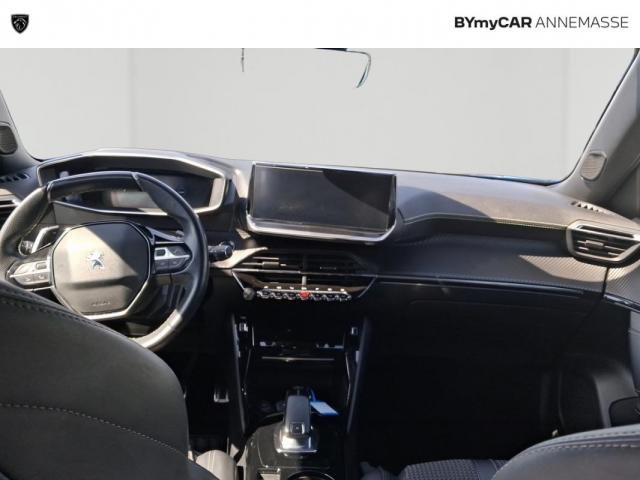 Peugeot 2008 image 8