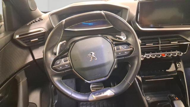 Peugeot 2008 image 6