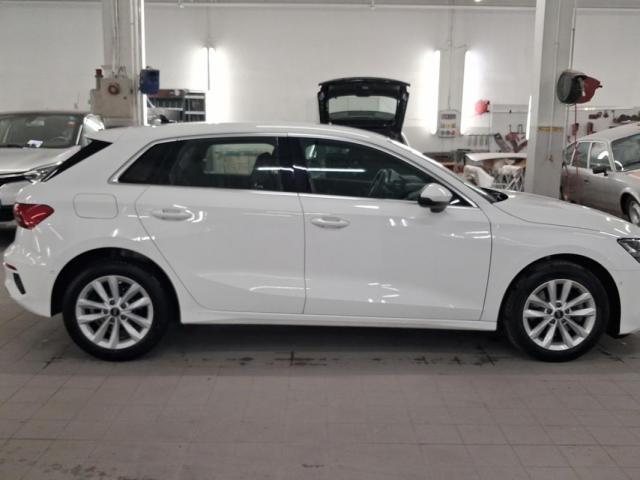 Audi A3 Sportback image 3