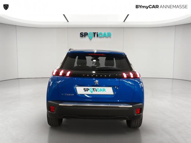 Peugeot 2008 image 1