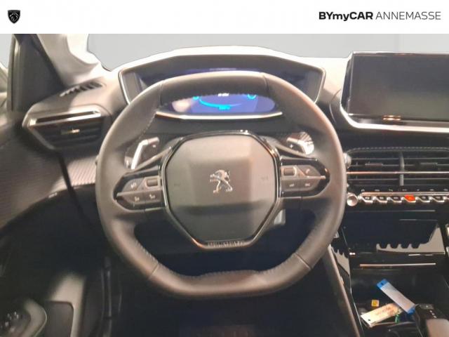 Peugeot 208 image 5