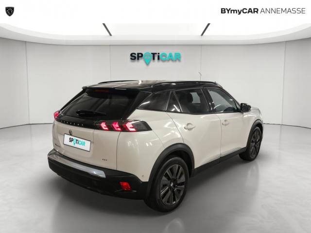 Peugeot 2008 image 5
