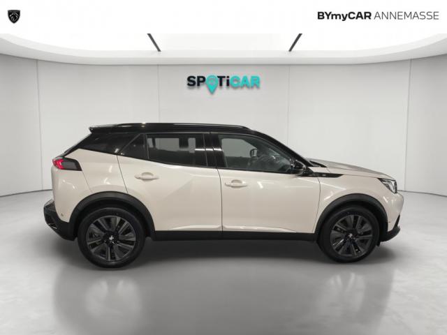 Peugeot 2008 image 9