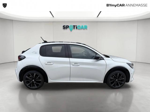 Peugeot 208 image 3