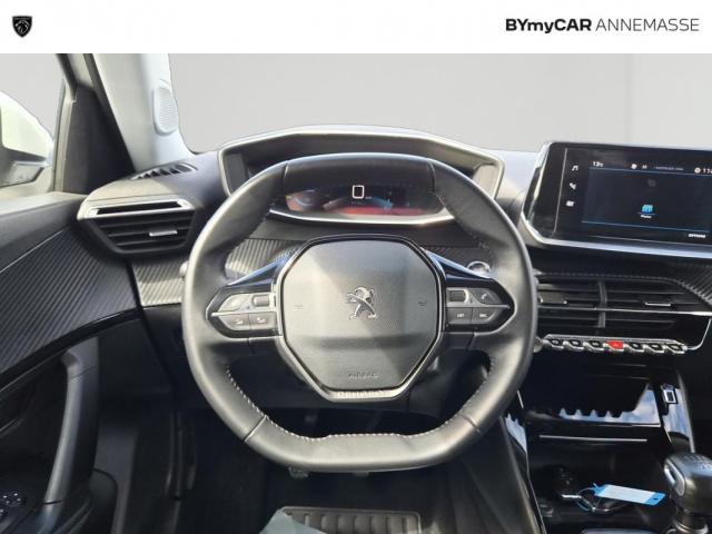 Peugeot 2008 image 3