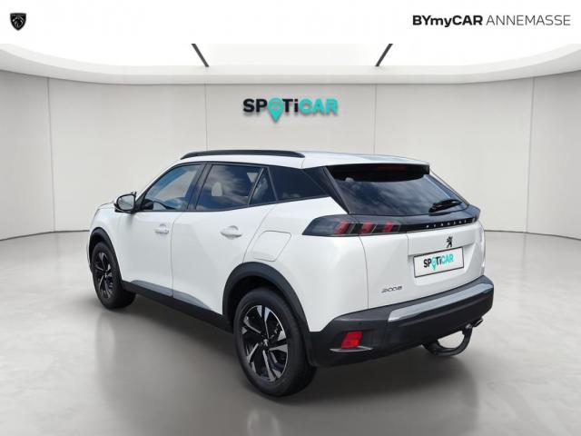 Peugeot 2008 image 2
