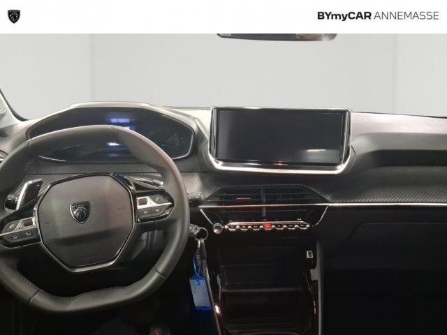 Peugeot 208 image 2