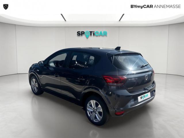 Dacia Sandero image 1
