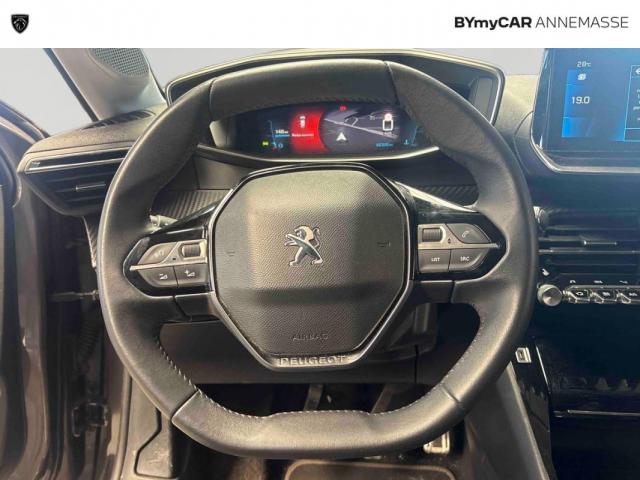 Peugeot 208 image 3