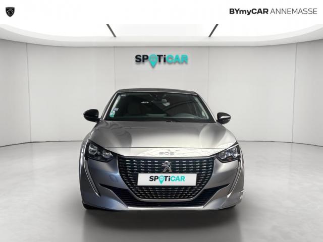 Peugeot 208 image 8