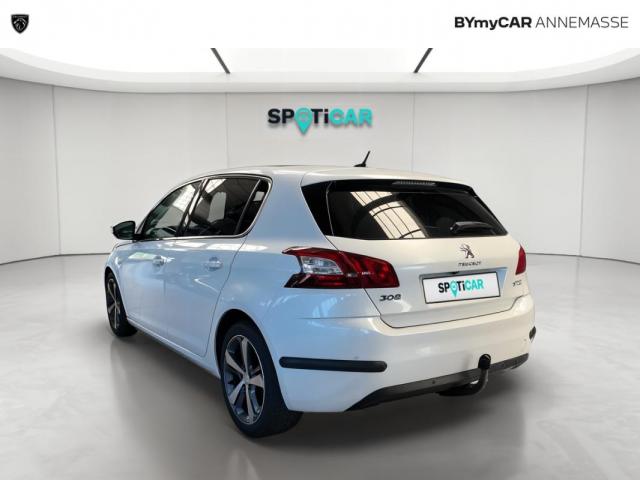 Peugeot 308 image 2