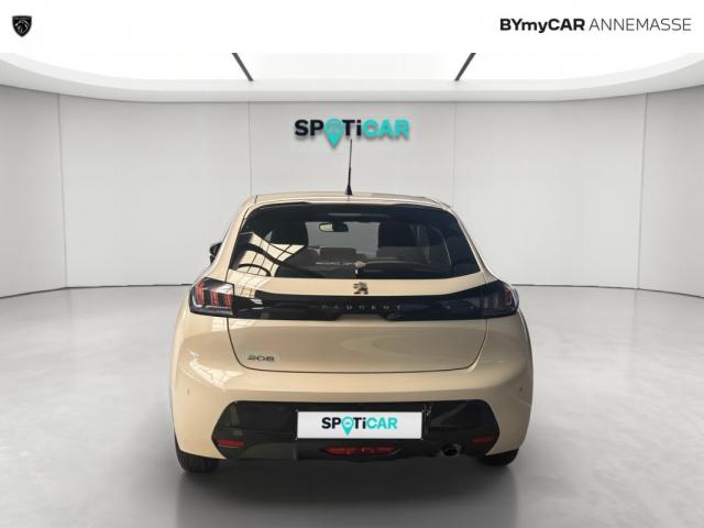 Peugeot 208 image 3