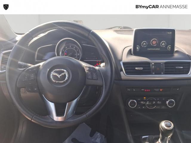 Mazda 3 image 2
