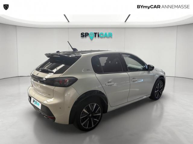 Peugeot 208 image 5