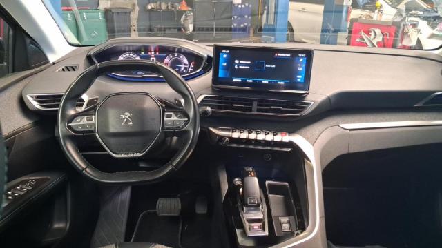 Peugeot 5008 image 5