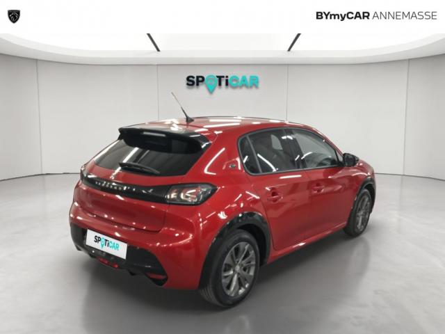 Peugeot 208 image 6