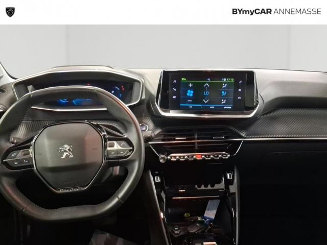 Peugeot 208 image 2
