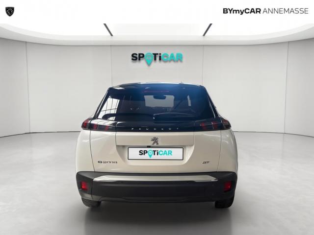 Peugeot 2008 image 3