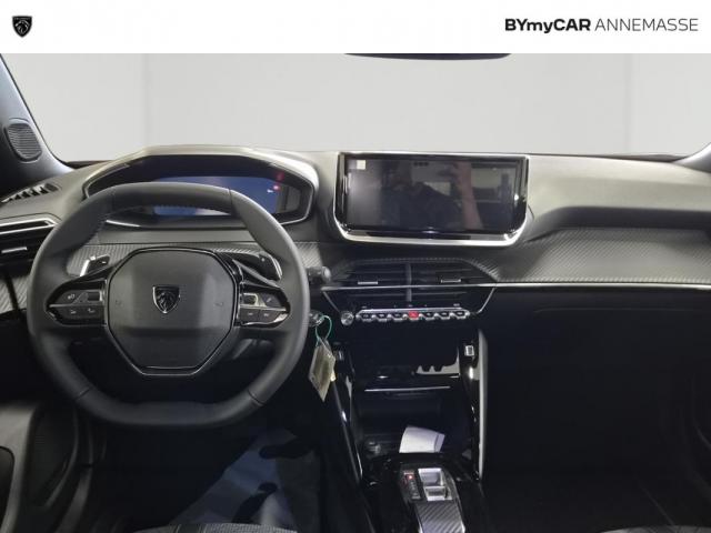 Peugeot 2008 image 7