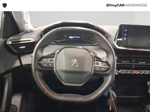 Peugeot 2008 image 1