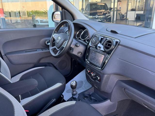 Dacia Lodgy image 2