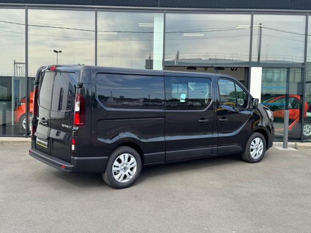 Renault Trafic image 8