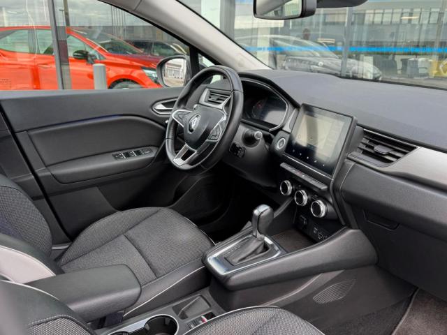 Renault Captur image 9