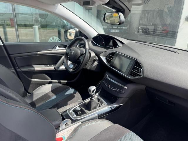 Peugeot 308 image 4